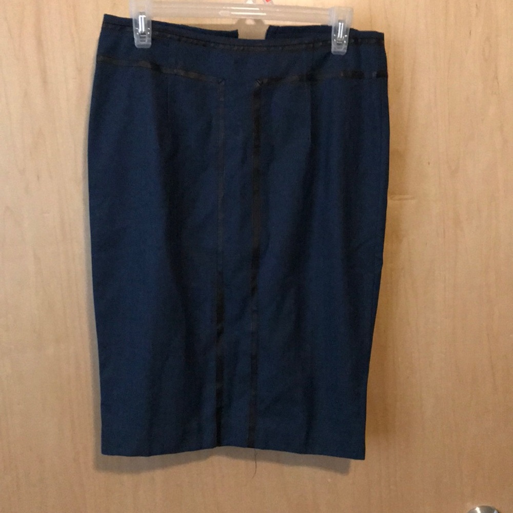 Pencil skirt